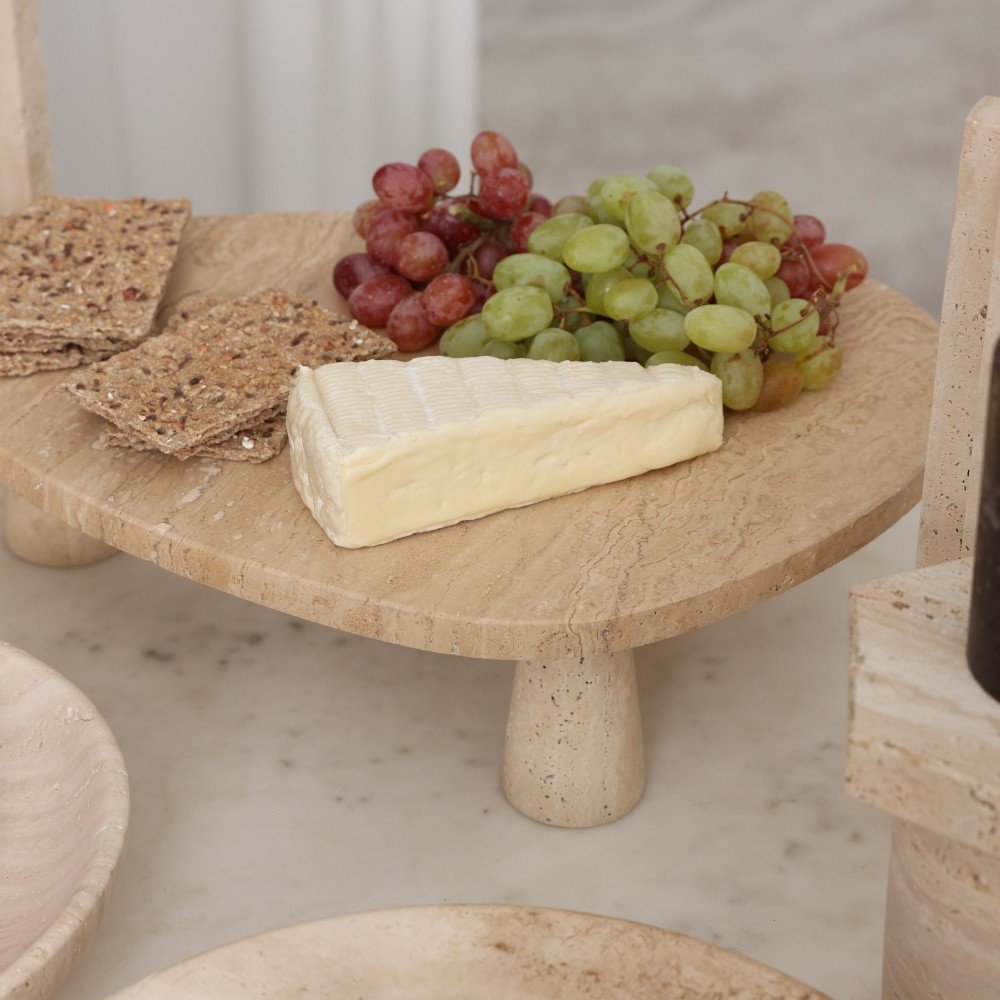 Altezza 
Travertine Riser