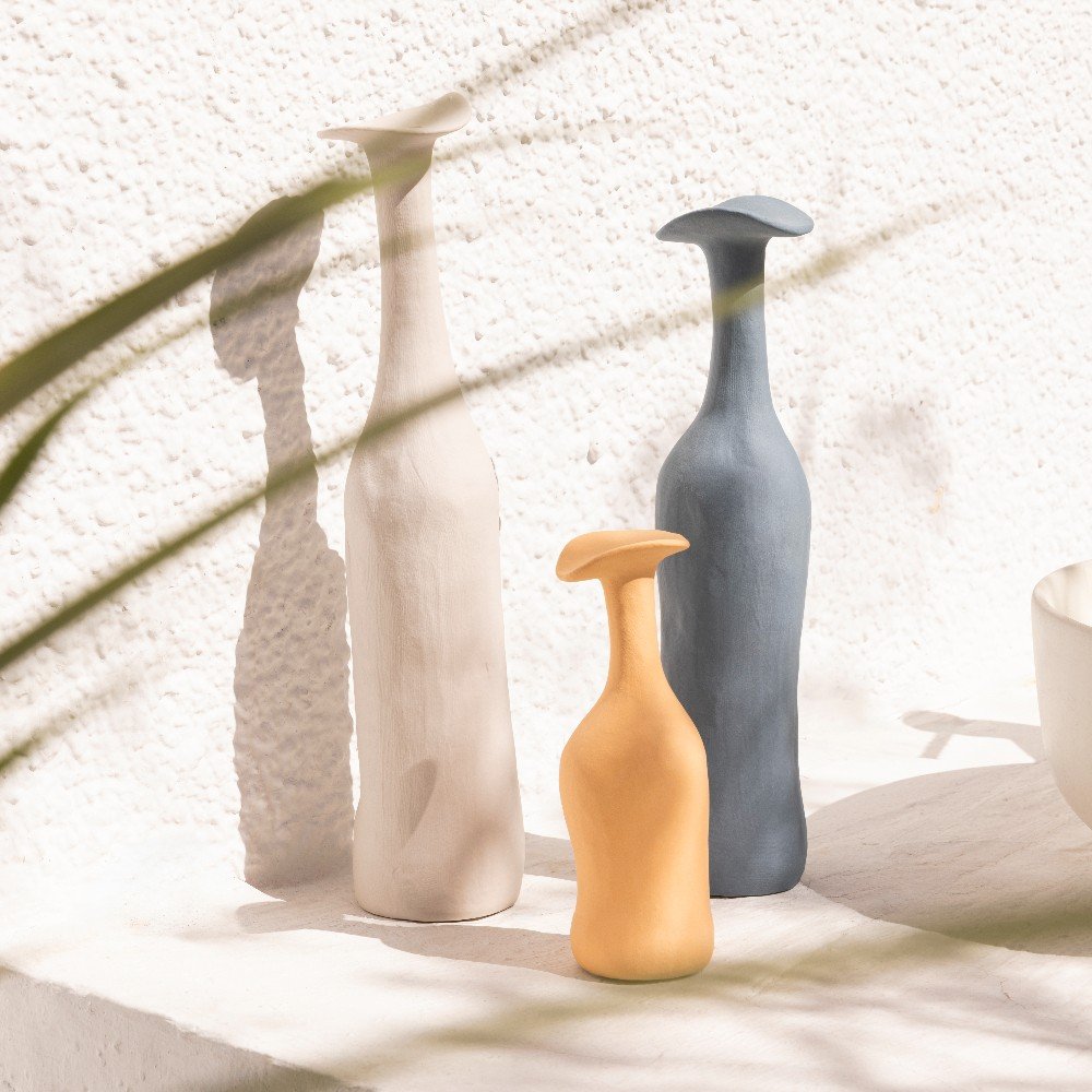 Set of 3 Arctic 
Summit Vases