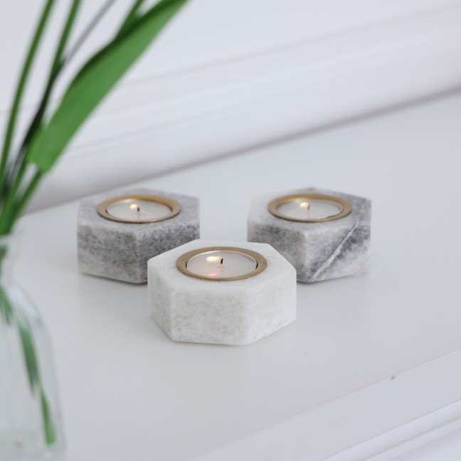 White Hexa 
Candle Holder