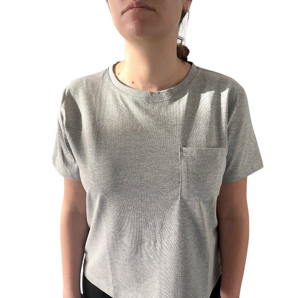 Women's 
Pocket T-Shirt