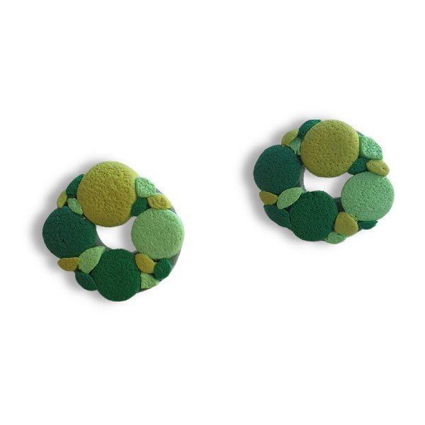 Bubbles Clay 
Studs