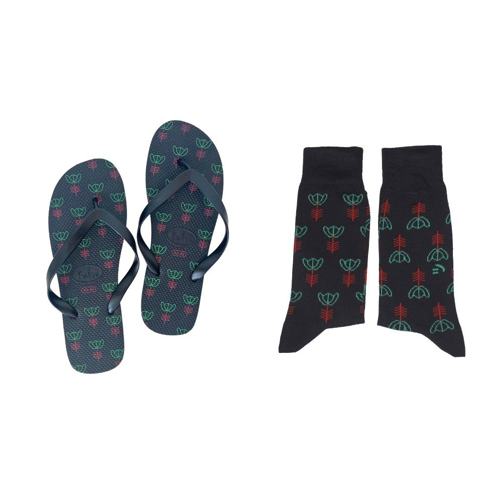 Black Chaffe Matching 
Socks & Flip-Flops