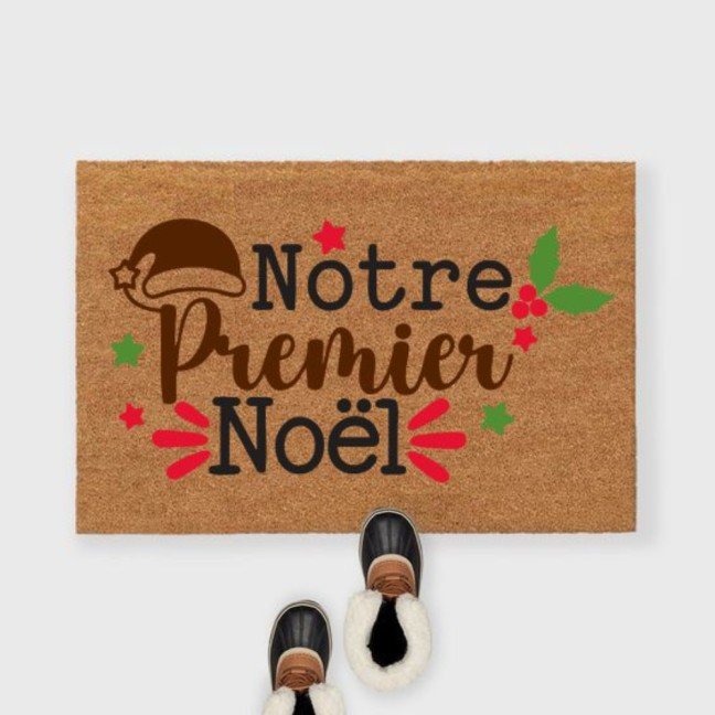 Holiday Doormat: 
Notre Premier Noel