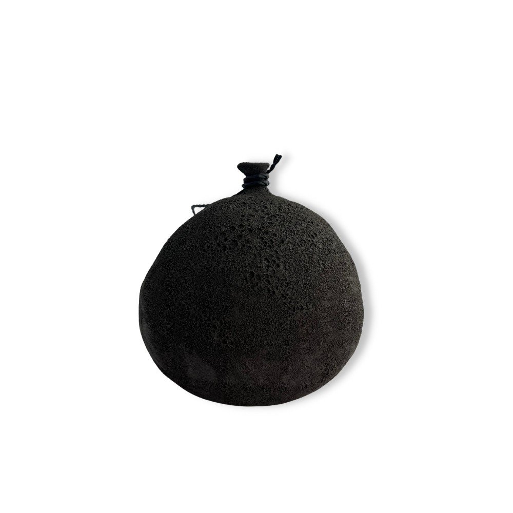 Black Magma Ceramic 
Water Balloon