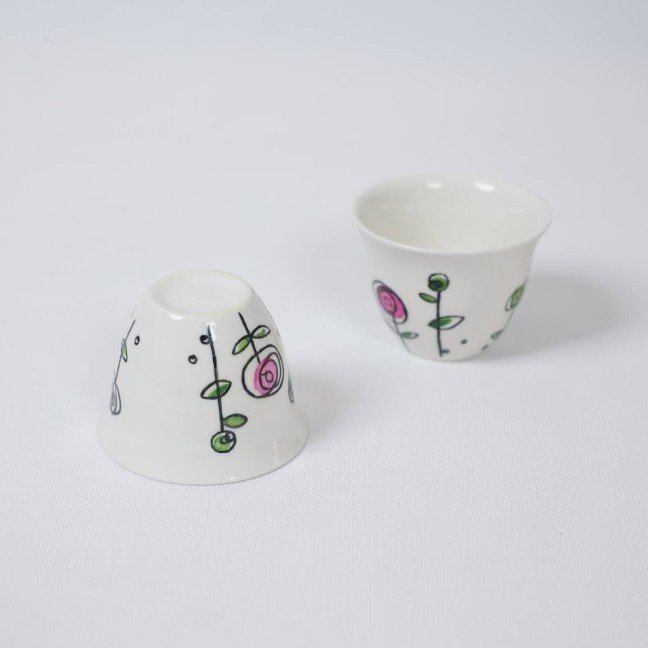 Set of 6 Flowery Porcelain 
Shaffe Coffee Cups