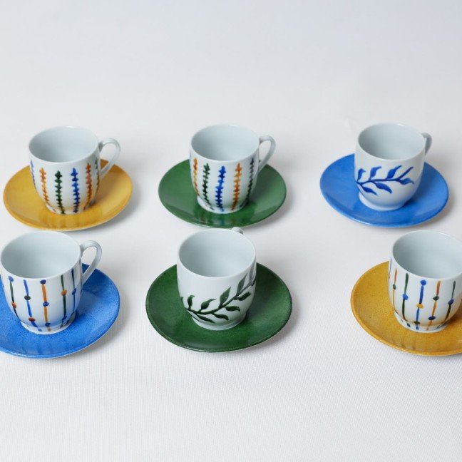 Set of 6 Green Leaf 
Porcelain Coffee Cups
