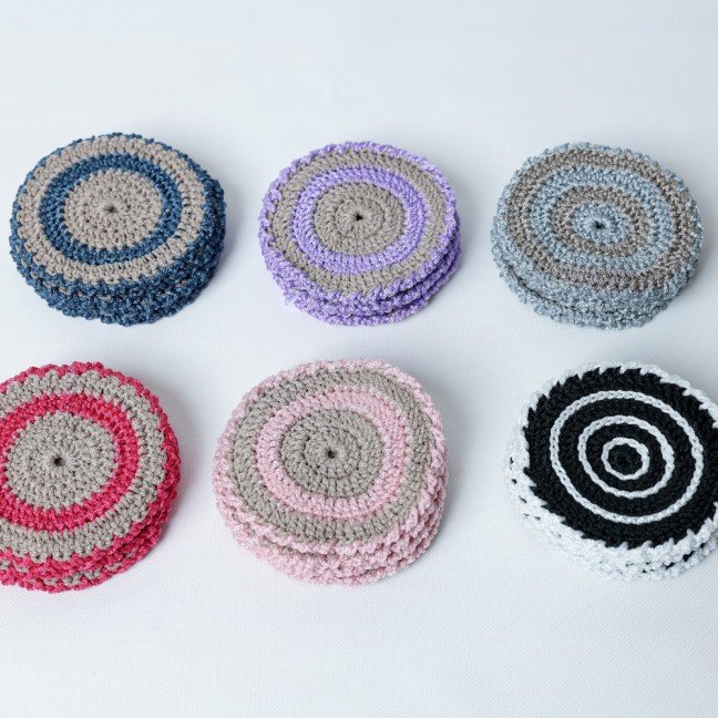 Set of 6 Multicolored 
Crochet Coasters