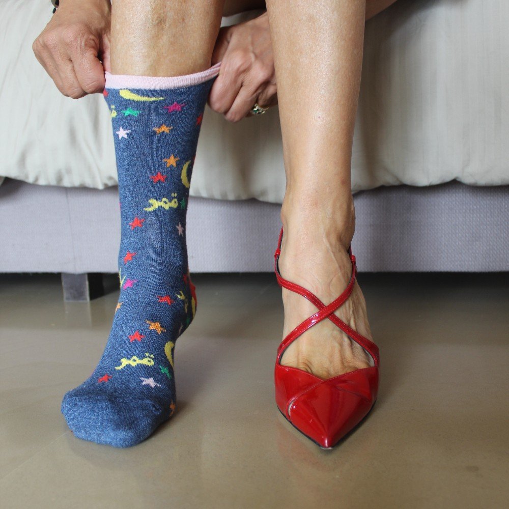 Amar 
Long Socks
